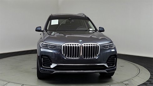 Used 2022 BMW X7 xDrive40i w/ Parking Assistance Package image 2