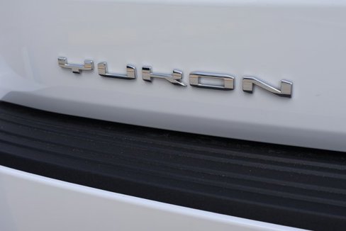 New 2026 GMC Yukon XL Denali w/ Denali Reserve Package image 6
