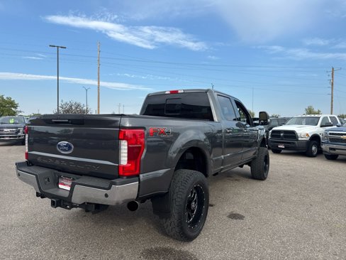Used 2019 Ford F250 Lariat w/ Lariat Ultimate Package image 5