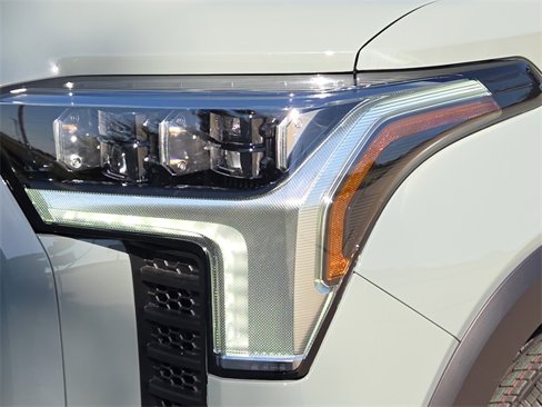 New 2026 Toyota Tundra Limited image 4