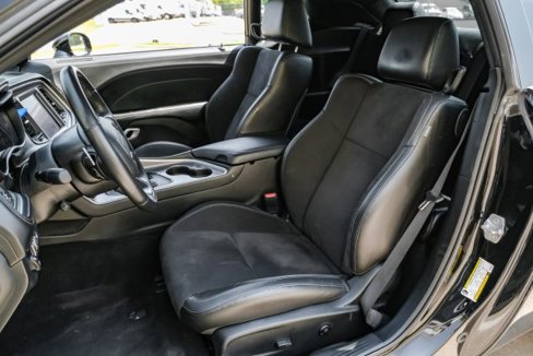 Used 2021 Dodge Challenger R/T w/ Plus Package image 36