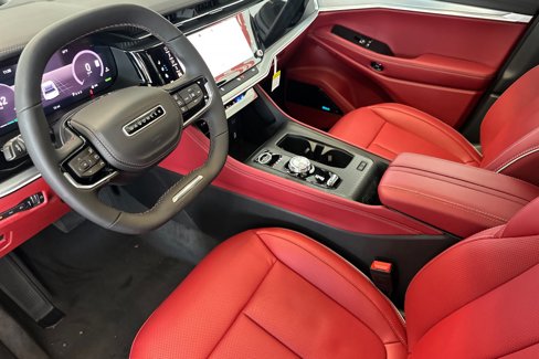 New 2025 Jeep Wagoneer Launch Edition image 7