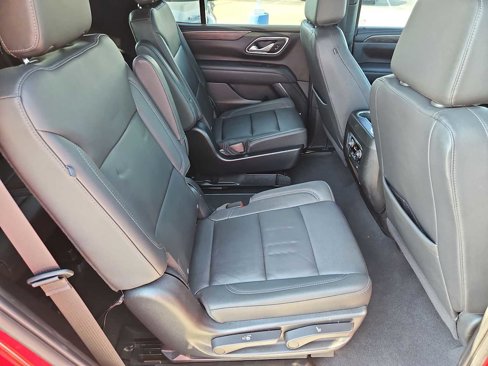 Used 2023 Chevrolet Tahoe Z71 w/ Luxury Package image 28