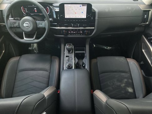 New 2025 Nissan Pathfinder Platinum w/ Cargo Package image 2