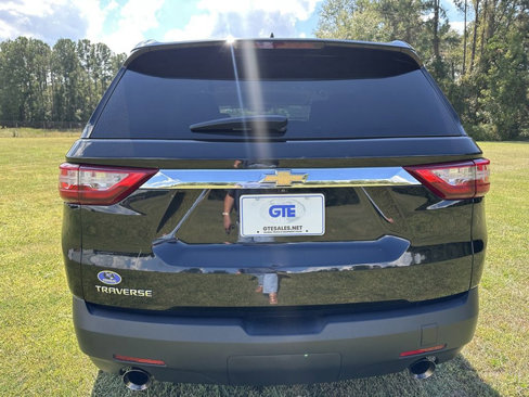 Used 2020 Chevrolet Traverse LS image 6