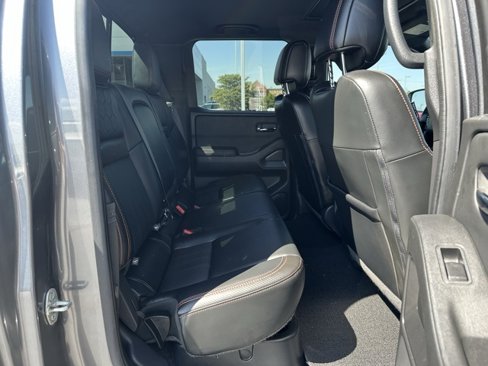 Used 2023 Nissan Frontier PRO-4X w/ Pro-4X Premium Package image 22