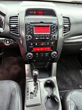 Used 2011 Kia Sorento EX w/ Premium Pkg image 32
