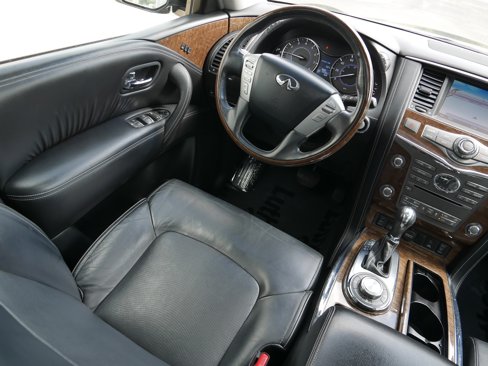 Used 2017 INFINITI QX80 4WD image 9