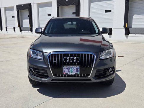 Used 2016 Audi Q5 2.0T Premium Plus w/ Technology Package image 2