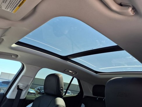 New 2025 Buick Envision Sport Touring image 14