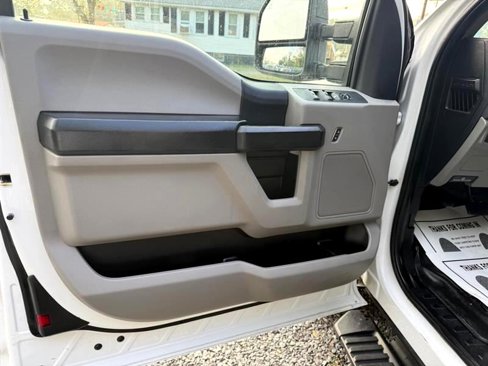 Used 2017 Ford F250 XL w/ Power Equipment Group image 39