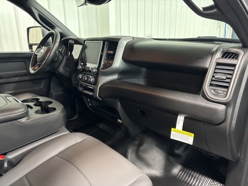 New 2026 RAM 2500 Tradesman image 15