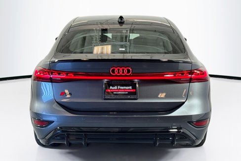 New 2025 Audi S6 e-tron Prestige image 6