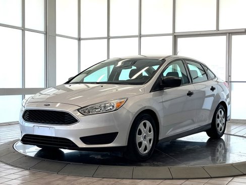 Used 2016 Ford Focus S image 3
