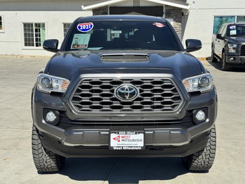 Used 2021 Toyota Tacoma TRD Sport image 3