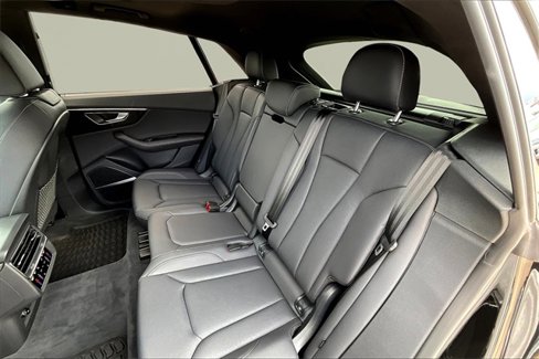 New 2025 Audi Q8 Premium Plus image 10