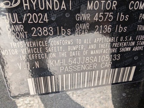 New 2025 Hyundai Sonata Limited image 16