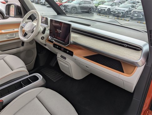 New 2025 Volkswagen ID. Buzz Pro S Plus image 42