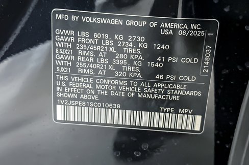 New 2025 Volkswagen ID.4 Pro S Plus image 25