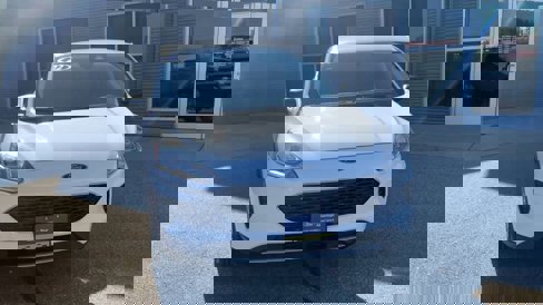 Certified 2022 Ford Escape SE w/ Cold Weather Package image 4