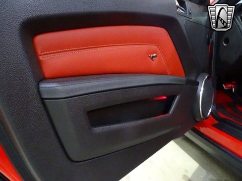 Used 2011 Ford Mustang GT Premium w/ GT Coupe Accessory Pkg 5 image 18