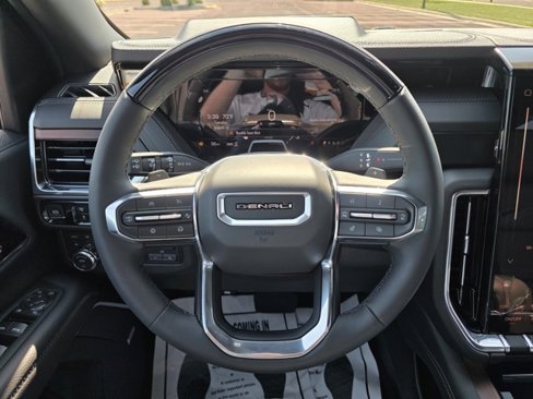 New 2025 GMC Yukon Denali w/ Denali Reserve Package image 8