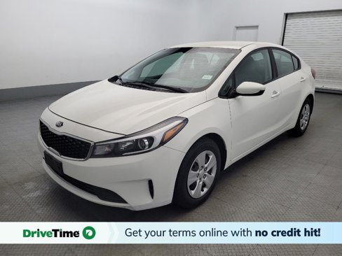 Used 2018 Kia Forte LX image 1