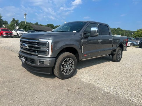 New 2025 Ford F250 Platinum w/ Platinum Plus Package image 4