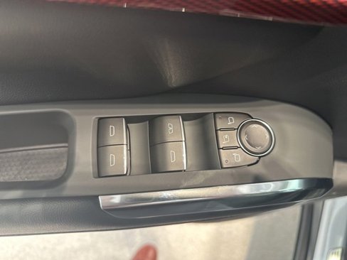 New 2026 Chevrolet Traverse RS w/ LPO, Floor Liner Package image 9