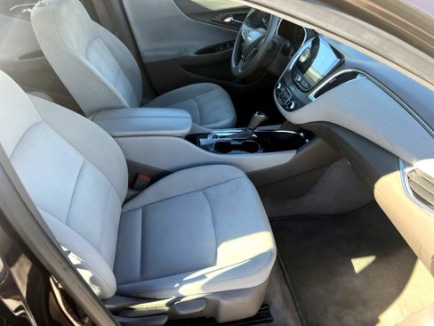Used 2020 Chevrolet Malibu LT image 10
