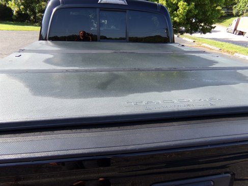 Used 2016 Toyota Tacoma Limited image 5