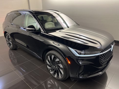 New 2025 Lincoln Nautilus Black Label w/ Jet Appearance Package image 1
