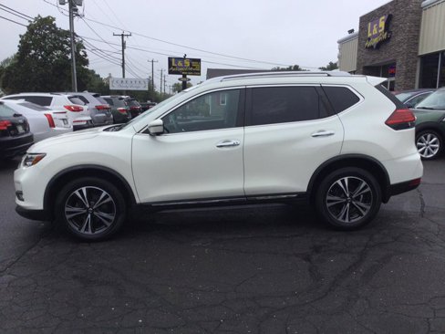 Used 2017 Nissan Rogue SL w/ SL Premium Package image 8
