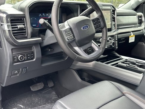 New 2025 Ford F250 Lariat image 13