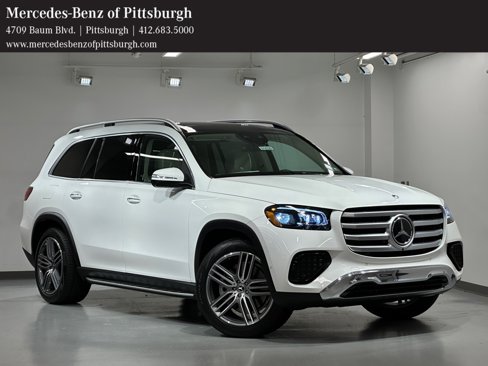 New 2026 Mercedes-Benz GLS 450 4MATIC image 1