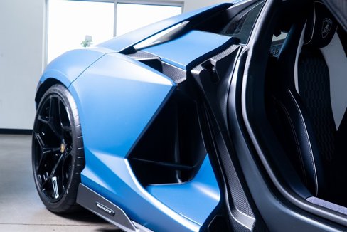 Used 2024 Lamborghini Revuelto image 60
