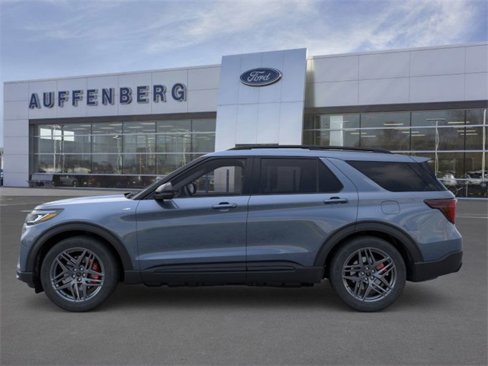 New 2025 Ford Explorer ST-Line w/ Premium Package image 3