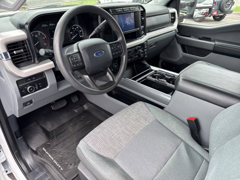 Used 2024 Ford F250 XLT image 34