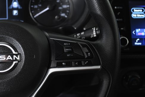 Used 2022 Nissan Kicks SV image 13