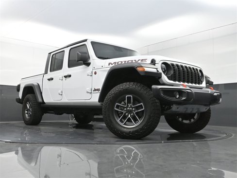 Used 2024 Jeep Gladiator Mojave w/ Safety Group image 25