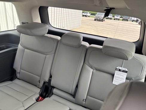 New 2025 Ford Expedition Active image 30