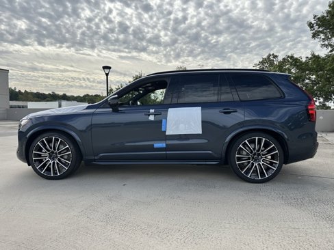 New 2026 Volvo XC90 B6 Ultra w/ Lounge Package image 4