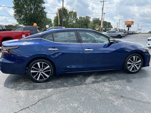 Used 2023 Nissan Maxima SV w/ Floor Mat Group image 8