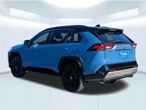 Used 2023 Toyota RAV4 XSE image 4