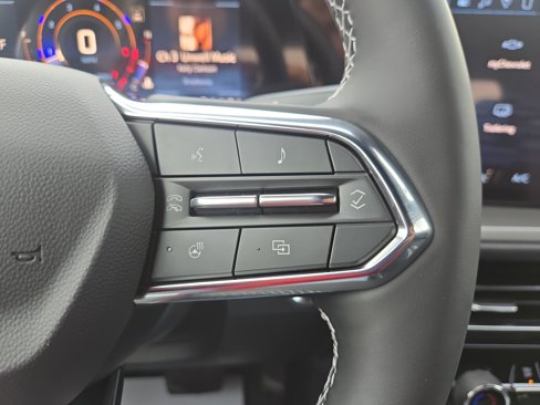 New 2026 Chevrolet Traverse LT w/ Driver Confidence Package image 20