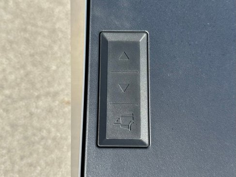 Used 2024 Tesla Cybertruck AWD Crew Cab image 67