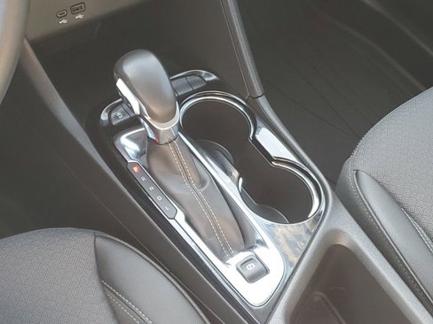 Certified 2024 Buick Encore GX Preferred w/ Comfort Package image 15