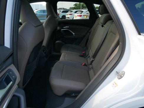 New 2025 Audi Q5 Premium Plus image 9