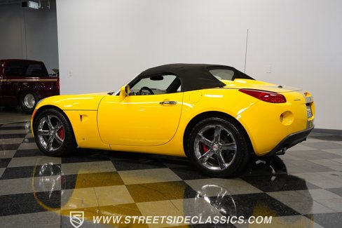 Used 2007 Pontiac Solstice GXP w/ Premium Package image 8