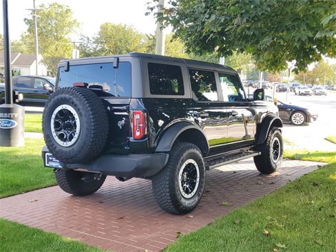 Used 2023 Ford Bronco Big Bend image 4
